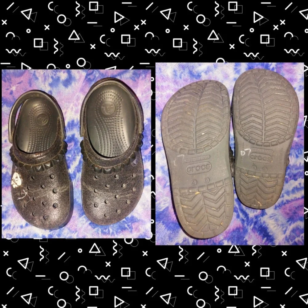 Crocs brand Black Shimmery Unisex Kids Clogs Sz 4M/6W